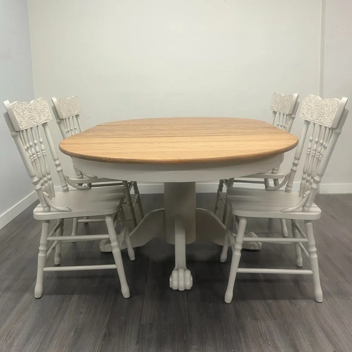 Antique White