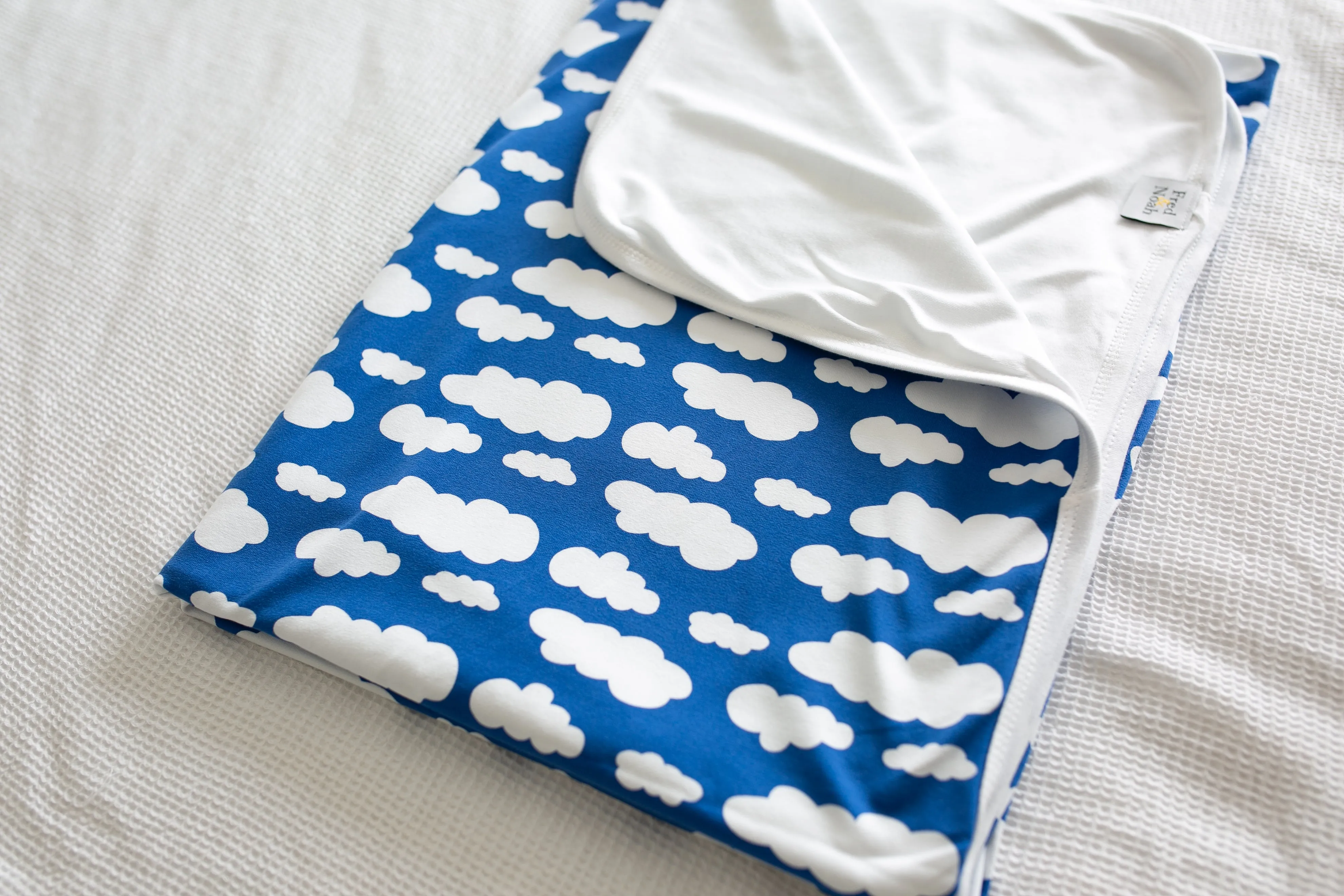 Blue cloud XXL blanket