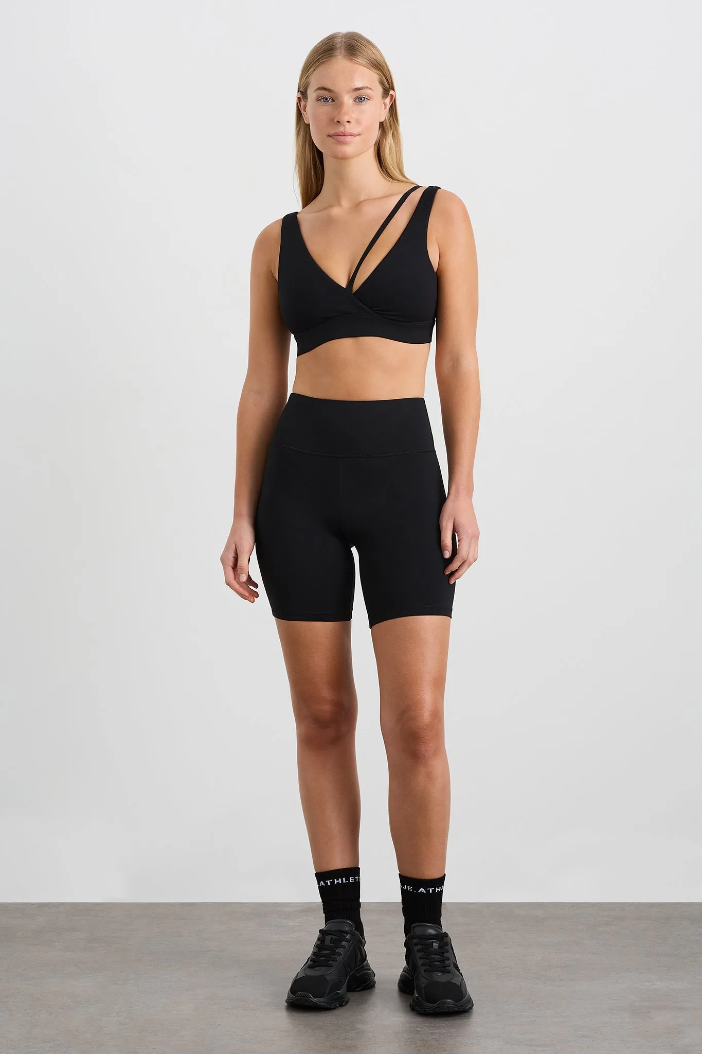 Crossover Sports Bra 394