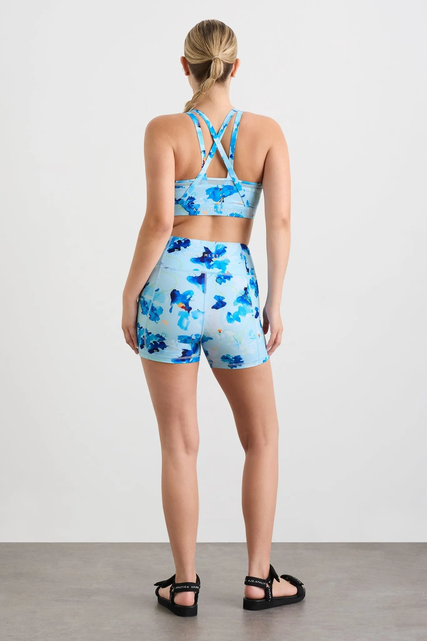 Double Layer Crossback Bra 350