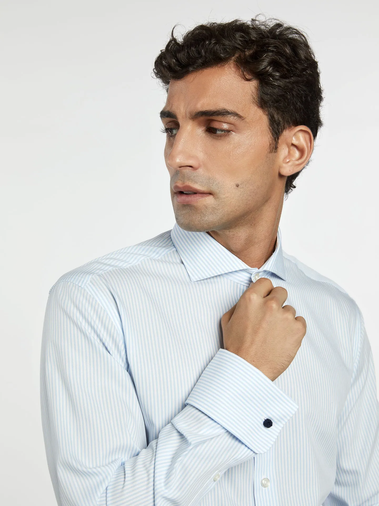 DUBLIN COLLAR SLIM FIT DOUBLE CUFF