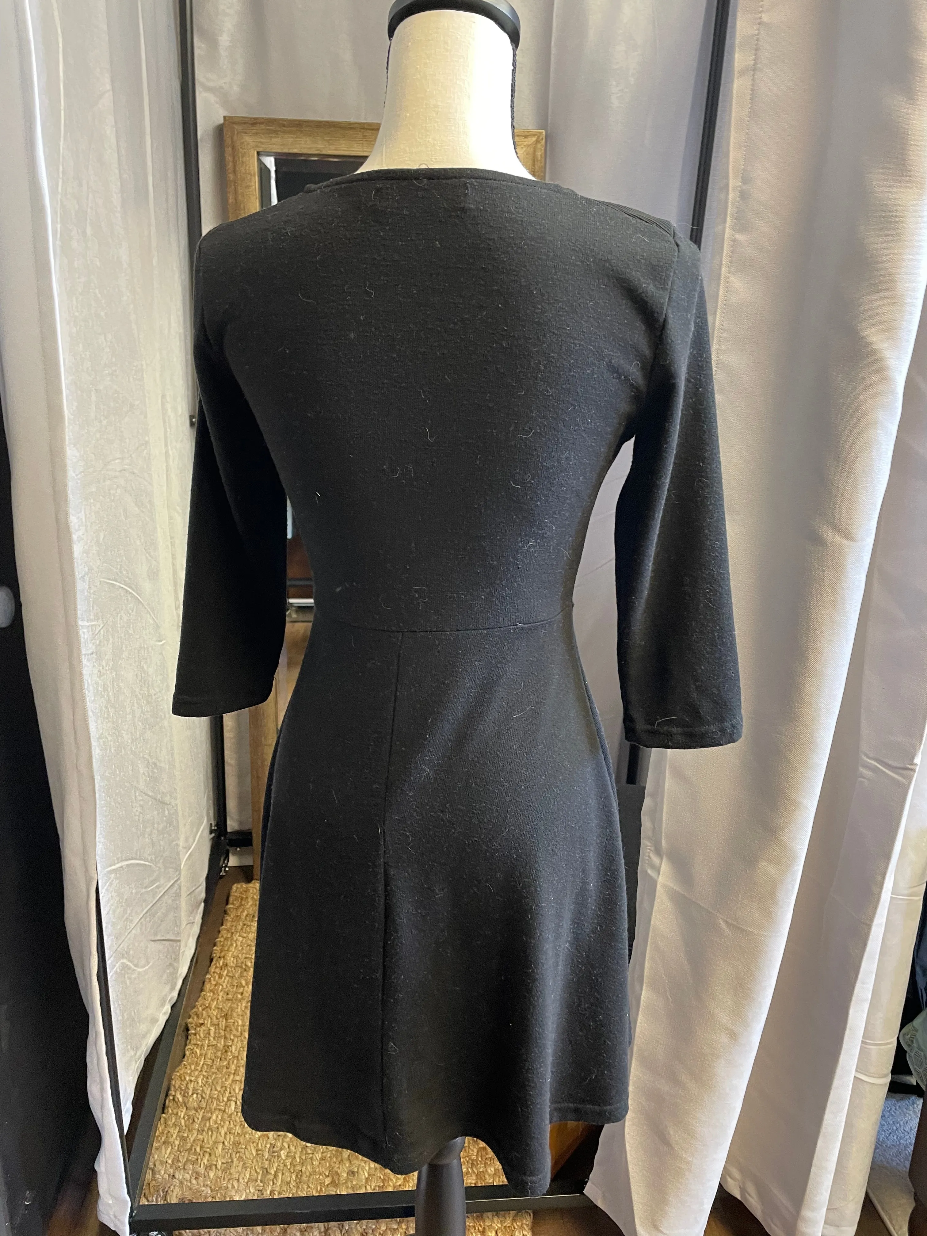 Neesha Black Dress (S)