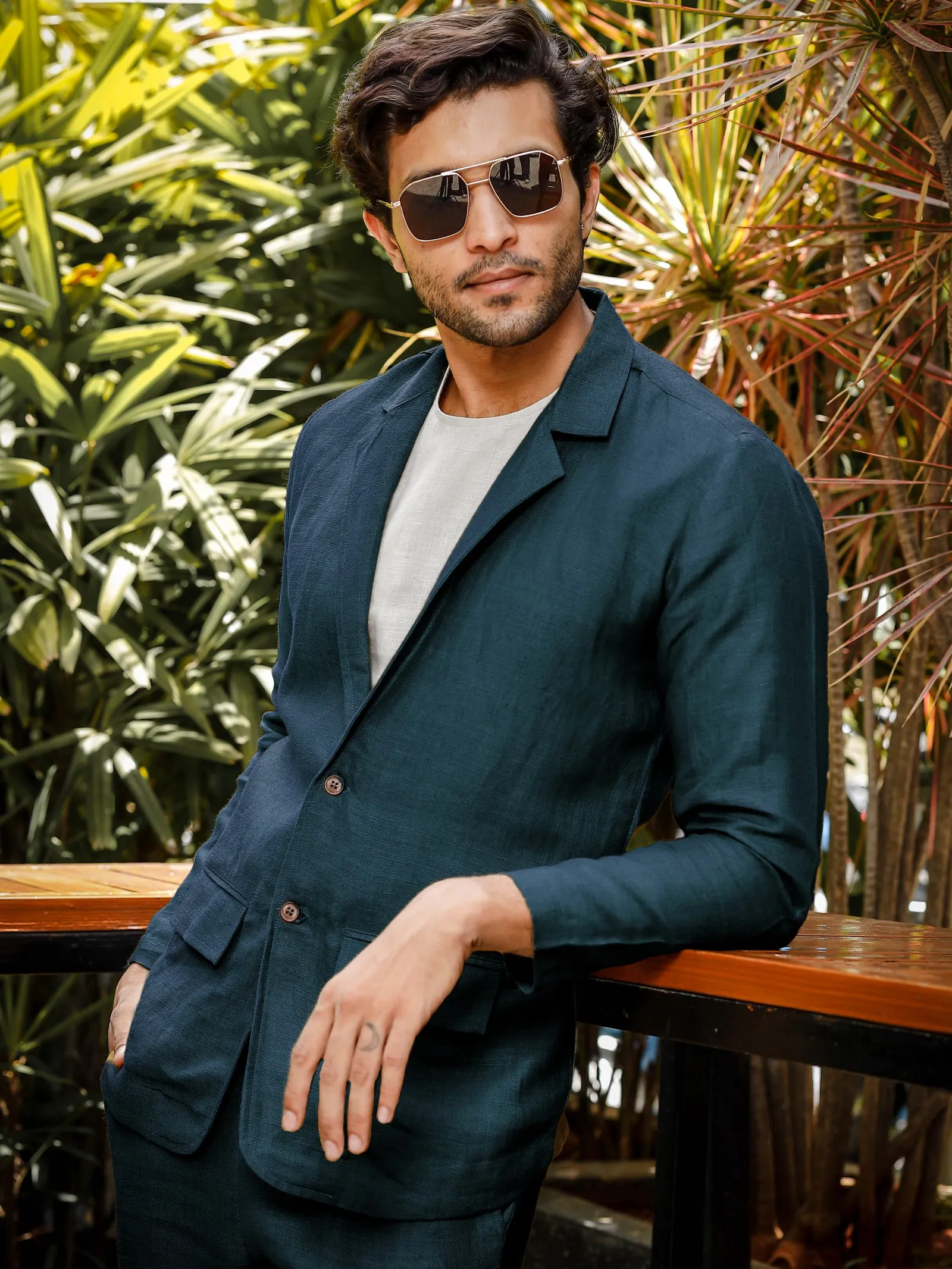 Wade - Deconstructed Pure Linen Jacket - Deep Sea Blue